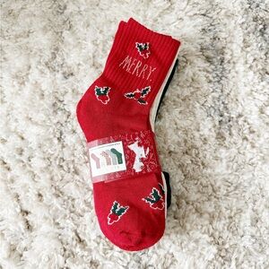 NEW Rae Dunn Mid Crew Christmas Socks